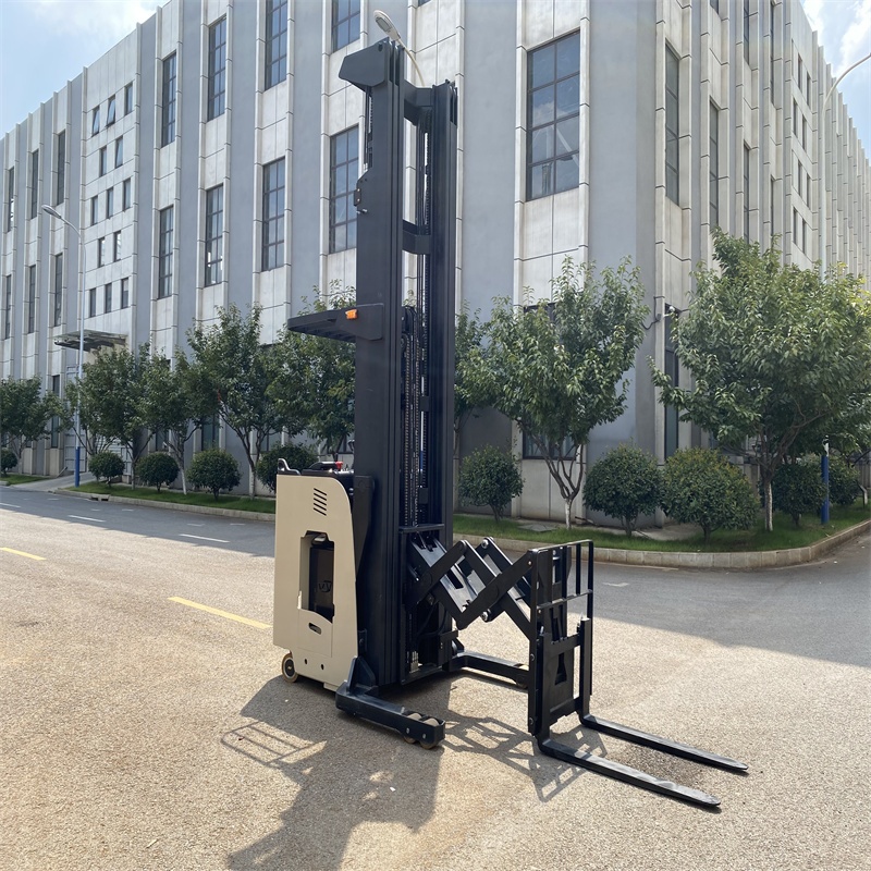 Электрический ричстакер 1.6T 1 – обзор и цена Electric Forklift